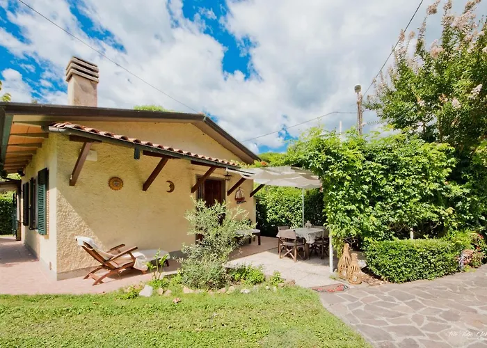 Villa La casina del Mare Marina di Massa
